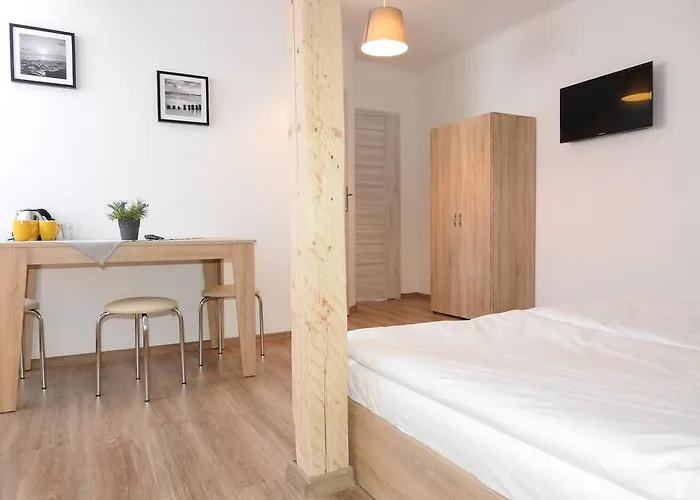 Проживание в семье Wodolaz